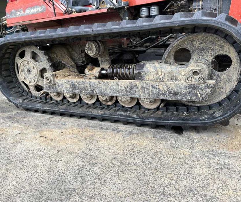 Șenile de cauciuc pentru utilaje agricole șenilate