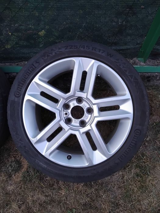 Джанти 17'' 5x108 Louxor с летни гуми 225/45/17