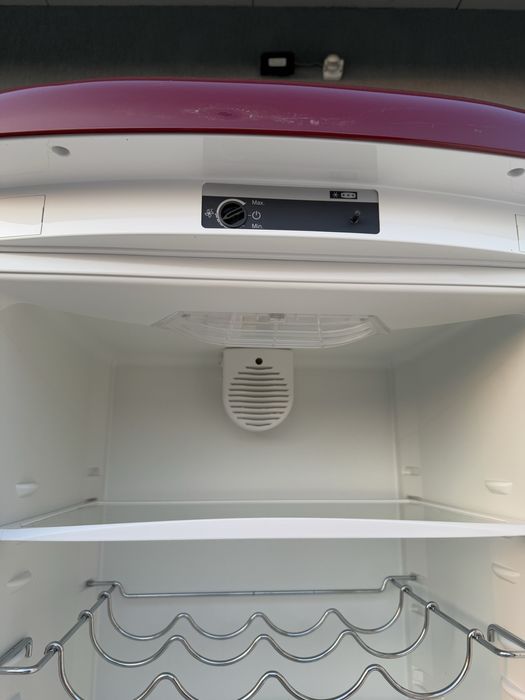 Ретро Червен хладилник с фризер Gorenje 185см