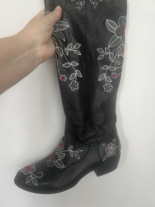 Продам туфли Baldinini и сапожки Казачки