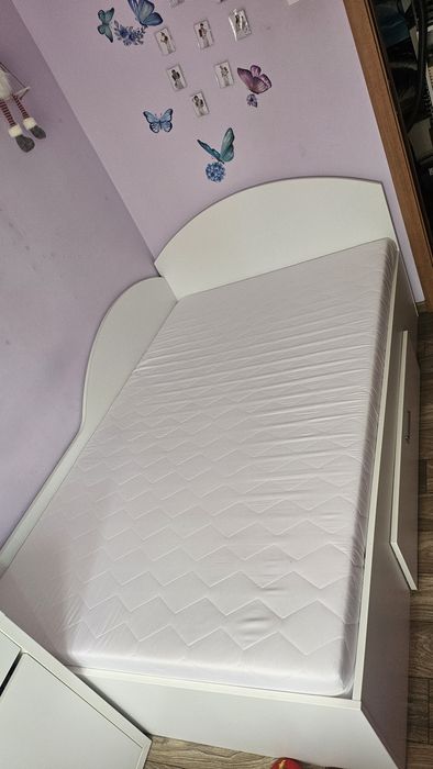Pat colț dreapta 120x200 cm cu sertar depozitare + Saltea (Stare foarte bună)