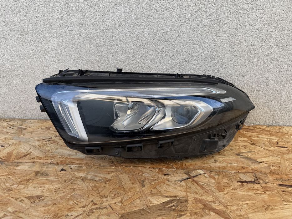 Far stanga Mercedes A Class W177 LED High Performance Original
