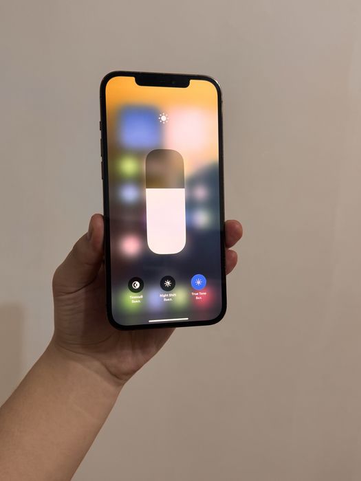 iPhone 12 Pro Max. 256GB. В Отличном состоянии!