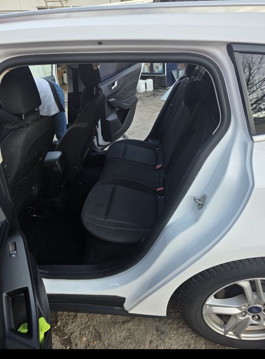 Vând ford focus 1,5 diesel