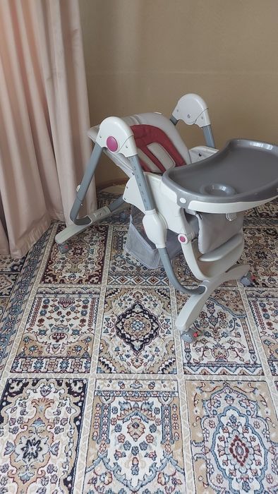 Продам срочно детский стульчик