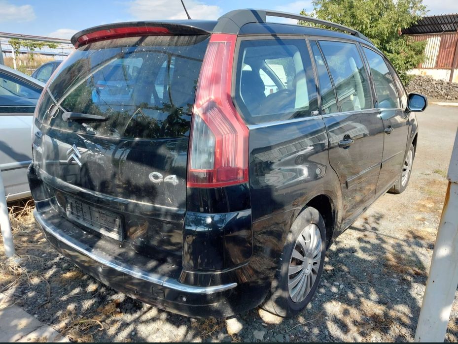 Продава се на части !
Citroen c4 grand picasso
1.6 hdi
Автоматична скоростна кутия
Exclusive изпълнение