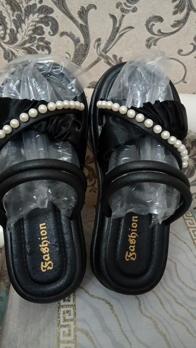 Yozgi yangi model  Xitoyda ishlab chiqarilgan shippaklar sotiladi