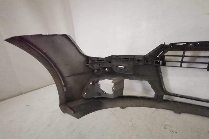 Предна броня Оригинална С Горна Решетка Сензори И Измиващи Устройства