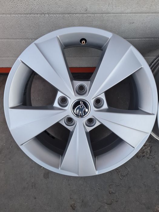 Оригинални джанти за ШКОДА SKODA VW SEAT AUDI R16 5x112 ET46 6.5J