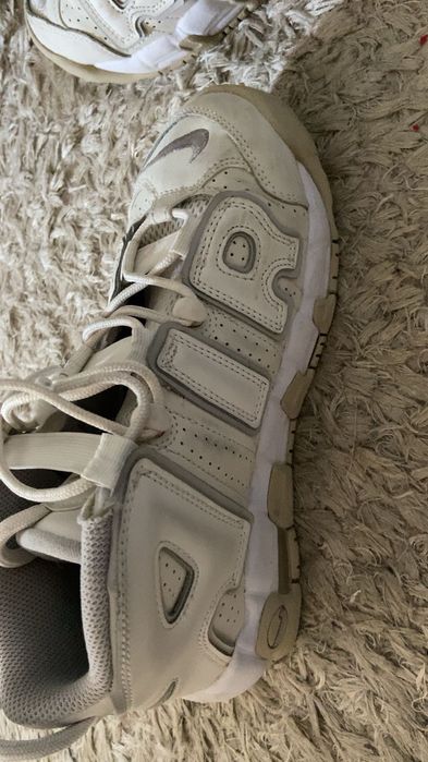 Nike uptempo phantom white