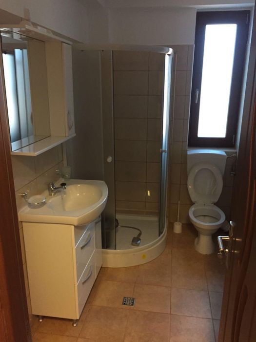 Închiriez apartament 2 camere Otopeni central / bloc nou / loc parcare inclus