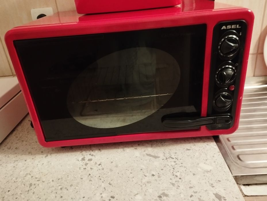 Vând cuptor electric