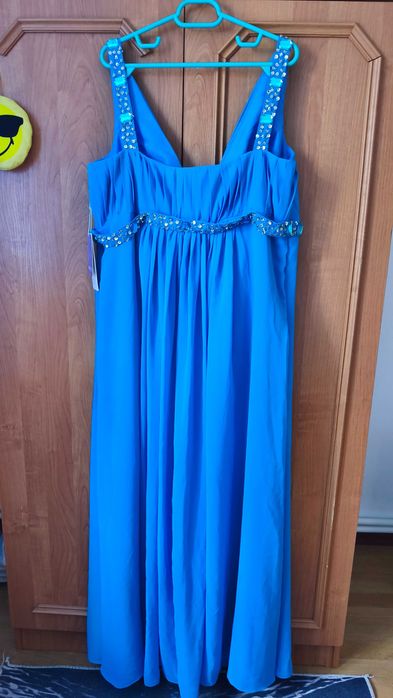 Vând rochie dama eleganta