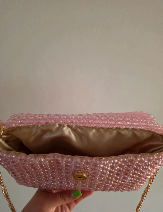 Geantă elegantă handmade cu mărgele roz