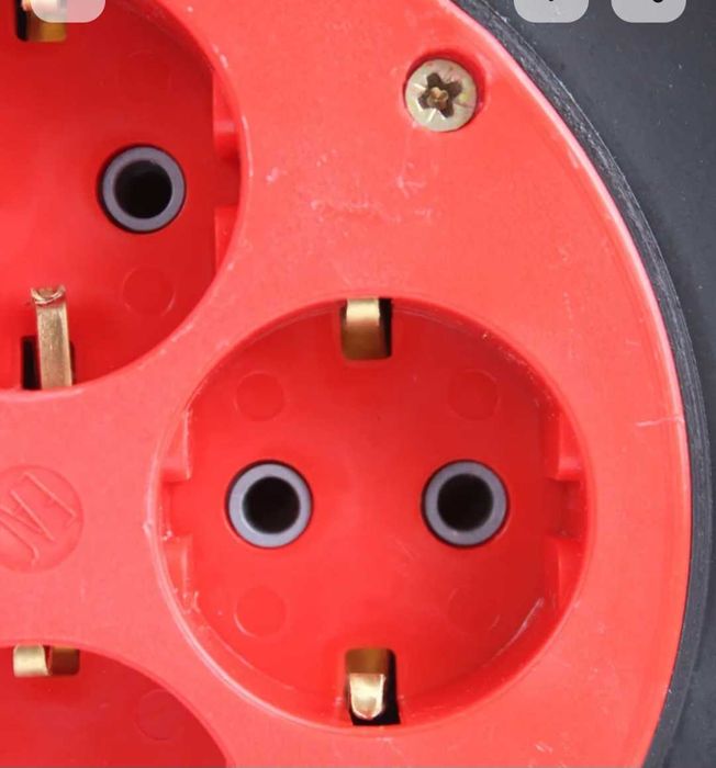 Удлинитель на катушке