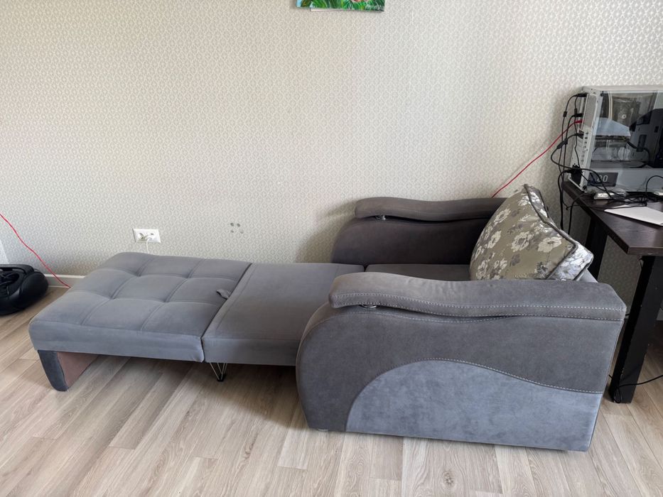 Диван и кресло ( раскладывается )