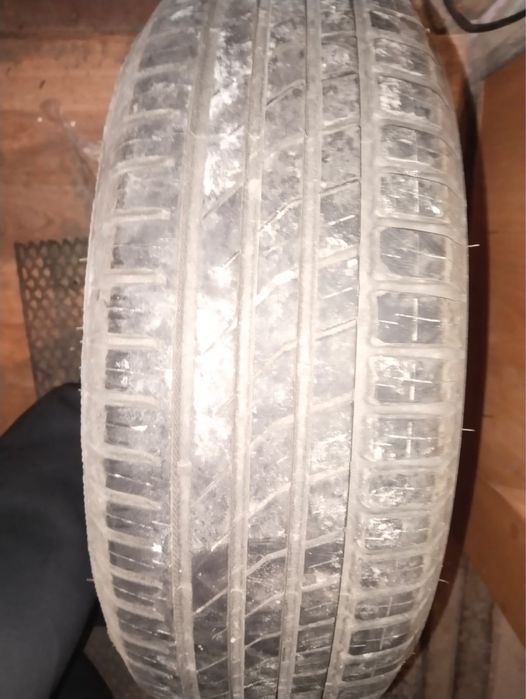 Продам диски с шинами в комплекте