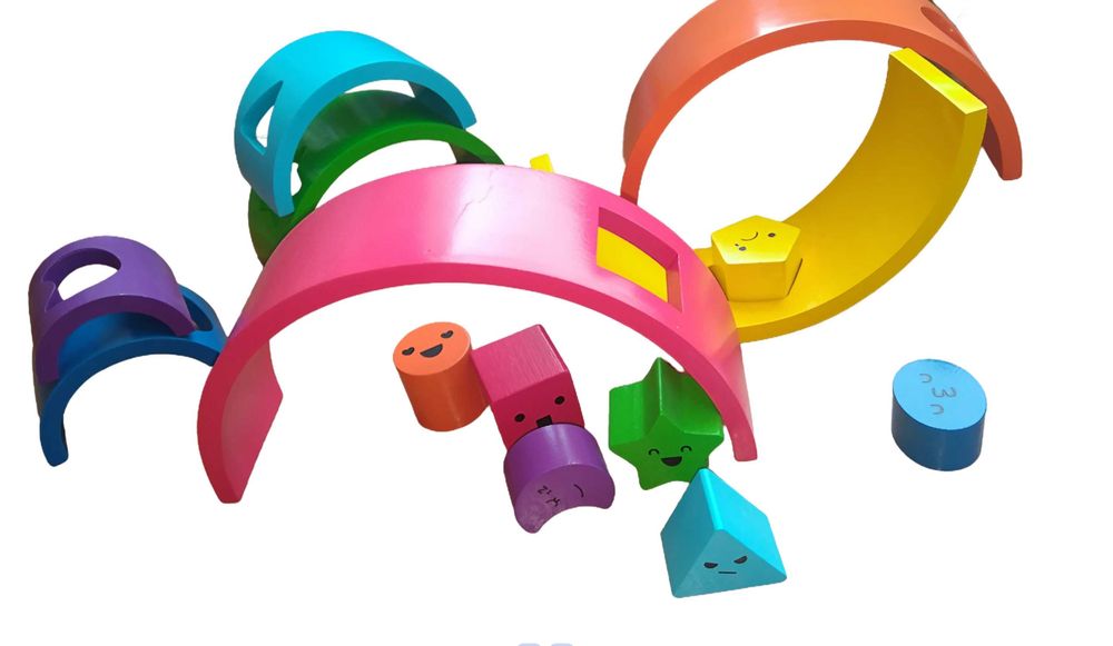 Голяма дървена цветна дъга Монтесори с фигури за поместване /Качество!
