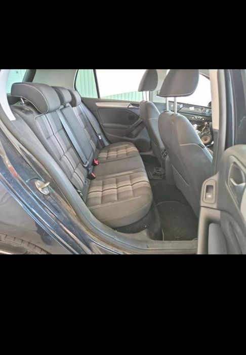 Interior Golf 6 Match Hatchback (4 usi) - Scaune Încălzite + Banchetă cu Cotieră și Isofix