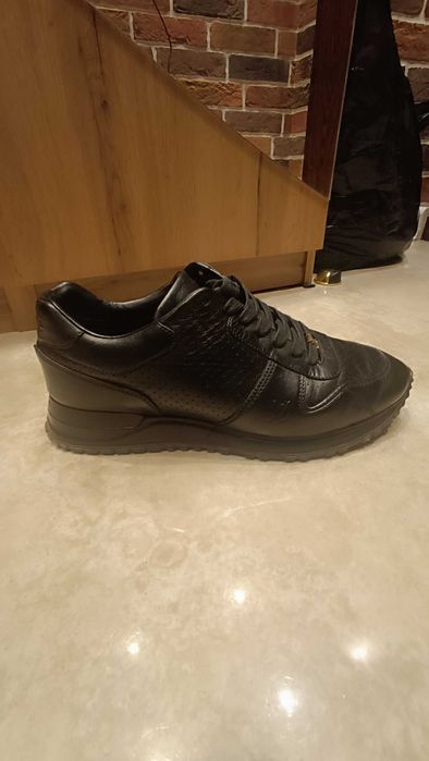 Louis Vuitton маратонки