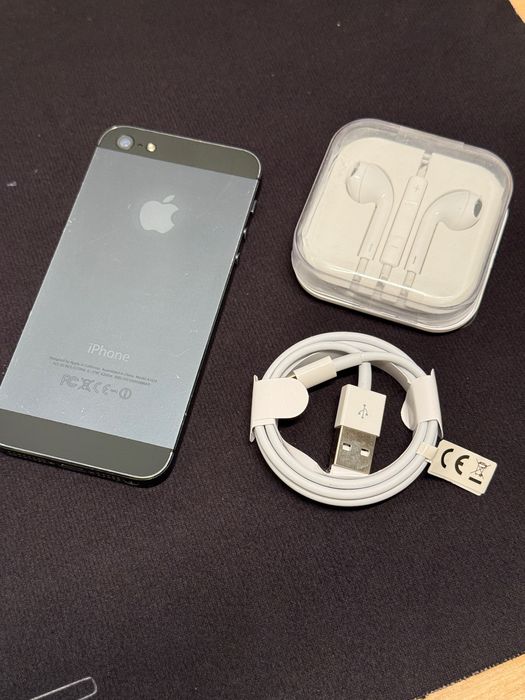 iPhone 5 Negru 16GB