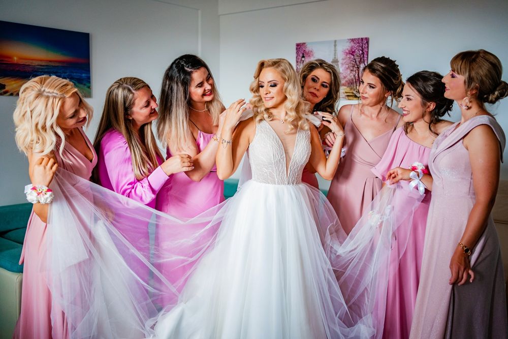 Rochie de mireasa cu trena Anisia,  Atelier Zabo, voalul cadou https