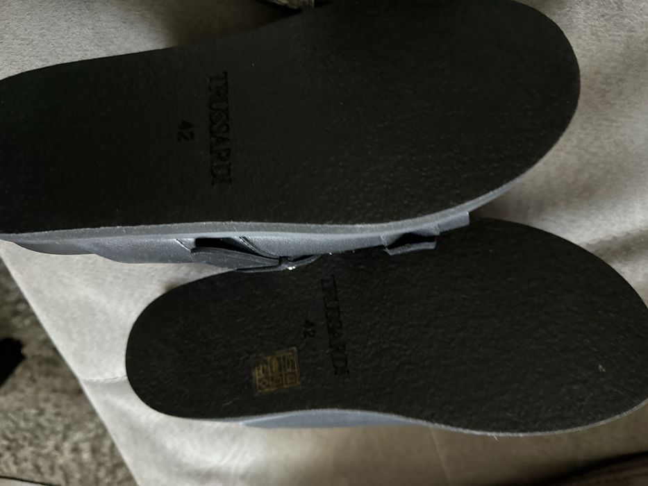 Slapi papuci di piele  Trussardi