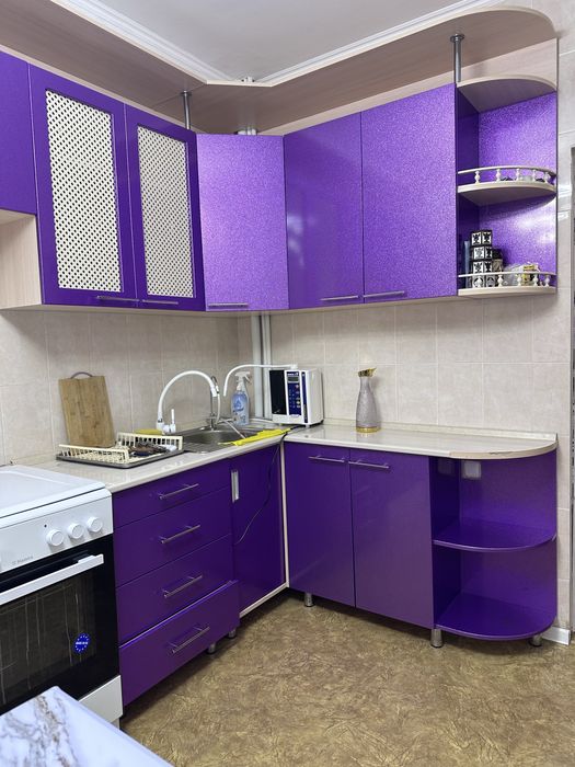 Продам кухню срочно