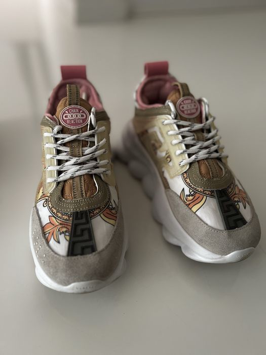 adidasi versace chain reaction
