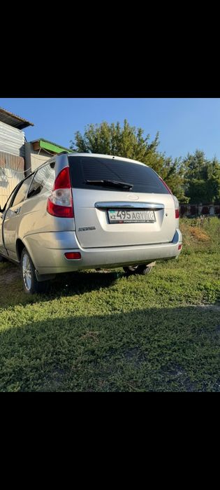 Продам машину универсал