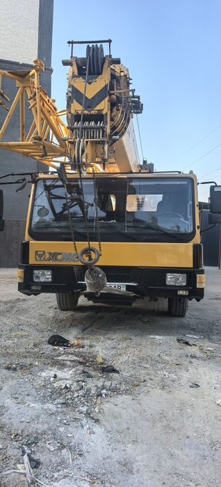 Кран хизмати 30 тона 41 метр