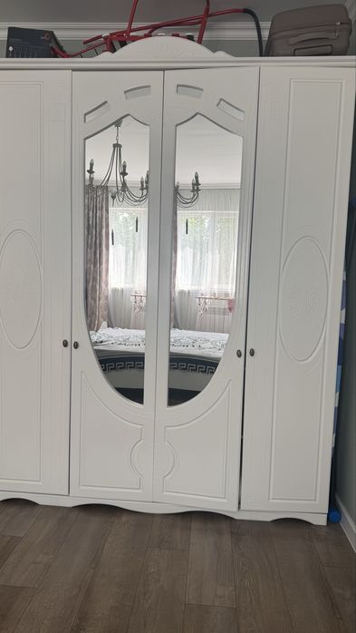 Продается Шкаф в спальню