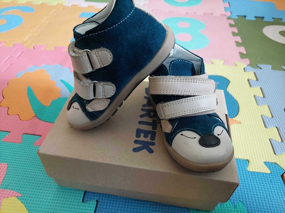 Боти Bartek, размер 22