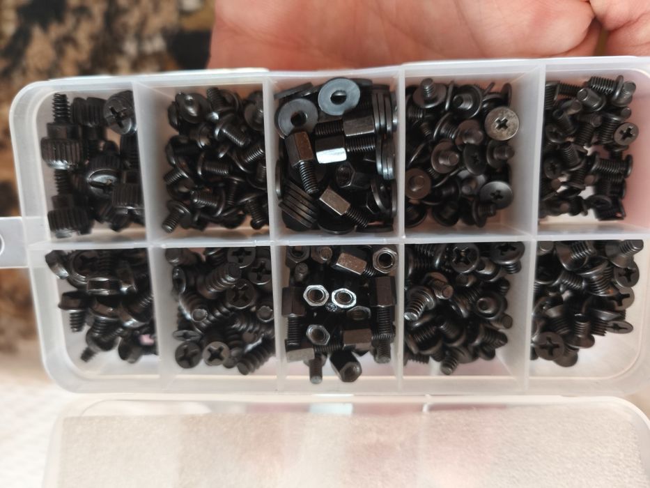 Комплект болтчета / очила, фина техника / компютри - 850-1680 бр