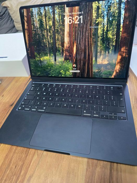 НОВ Macbook air m3 16GB БАТ - 100% Гаранция до 11.2027
