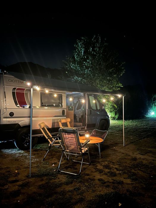 Campervan GiottiLine 60T – Peugeot Boxer – 2023 – 15.000 km  Echipare premium • Full off-grid / off-camping • Primul proprietar