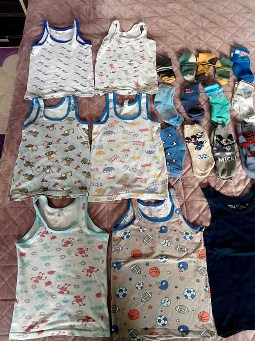 Детско бельо,потници,чорапи-5-7г.