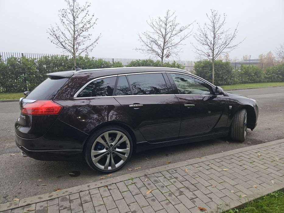 Opel lnsignia opc line 4x4 biturbo