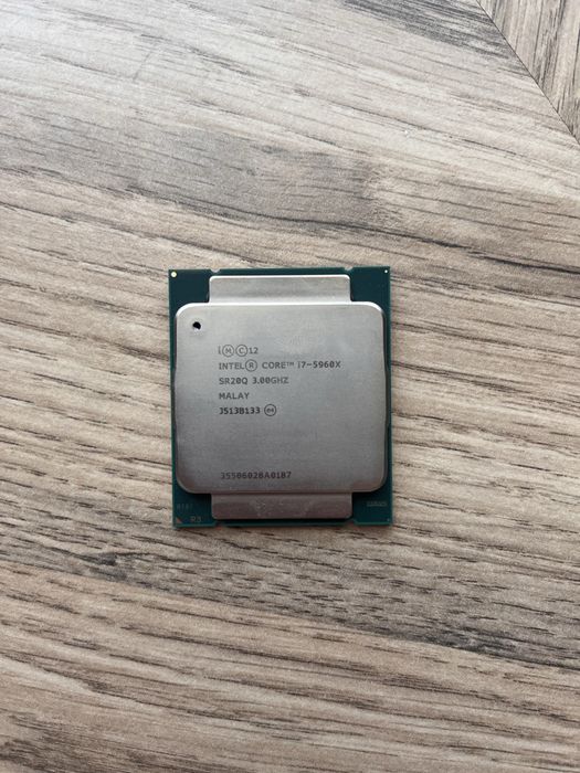 Procesor Intel Core i7 5960X Extreme 8 core / 16 threads