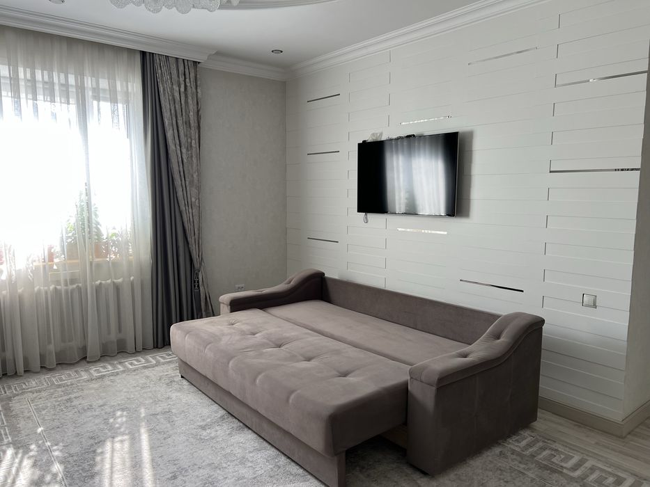 Продам диван в отличном состоянии