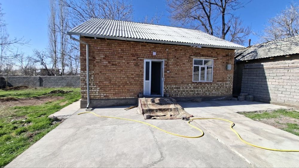 Angren Metalurg da uchastka uy arenda beriladi.