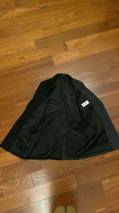 Продам Пальто бренда Saint Laurent