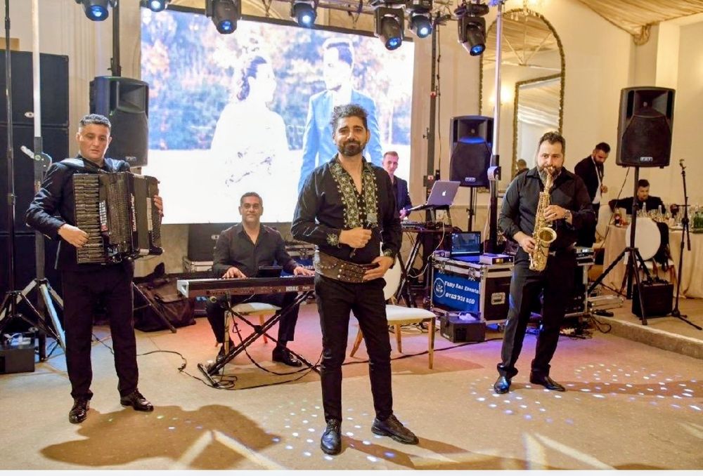 Formatie Nunta Botez Saxofonist Dj