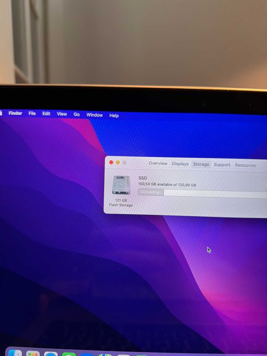 Laptop Apple Macbook PRO Retina - baterie DEFECTA