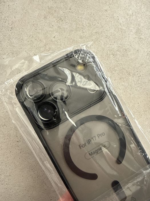 iPhone 17 Pro калъф