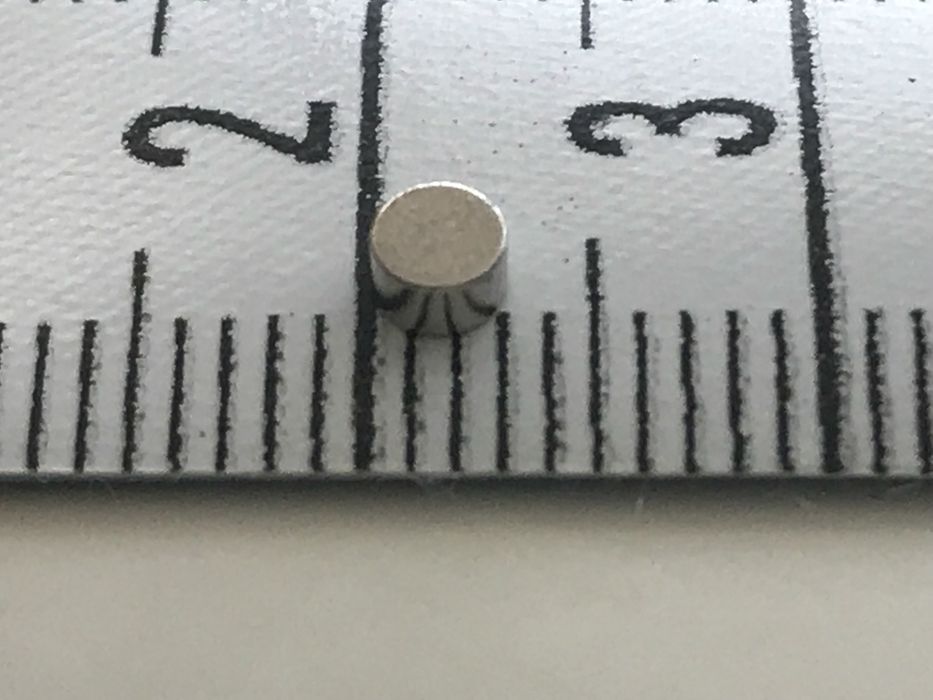 Невидима и незаглушима микрослушалка за преписване с блутут модел 2025