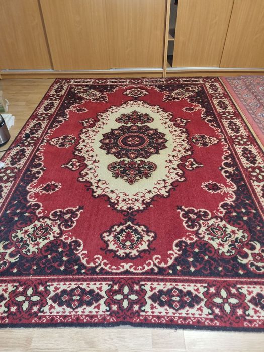 Продаю ковер 2.8×2