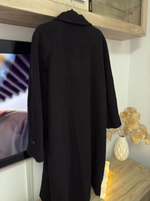 Vând palton de lână Alpaca