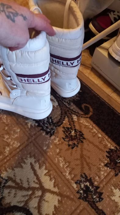 100% оригинални ботуши