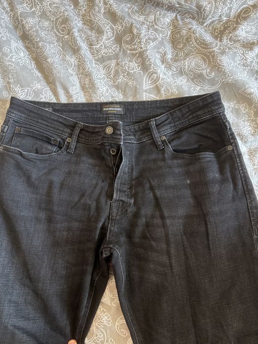 Дънки различни видове не носени